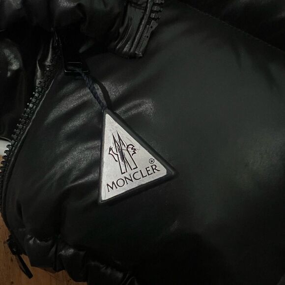 Moncler gers down winter puffer jacket with hood - Picture 12 of 16